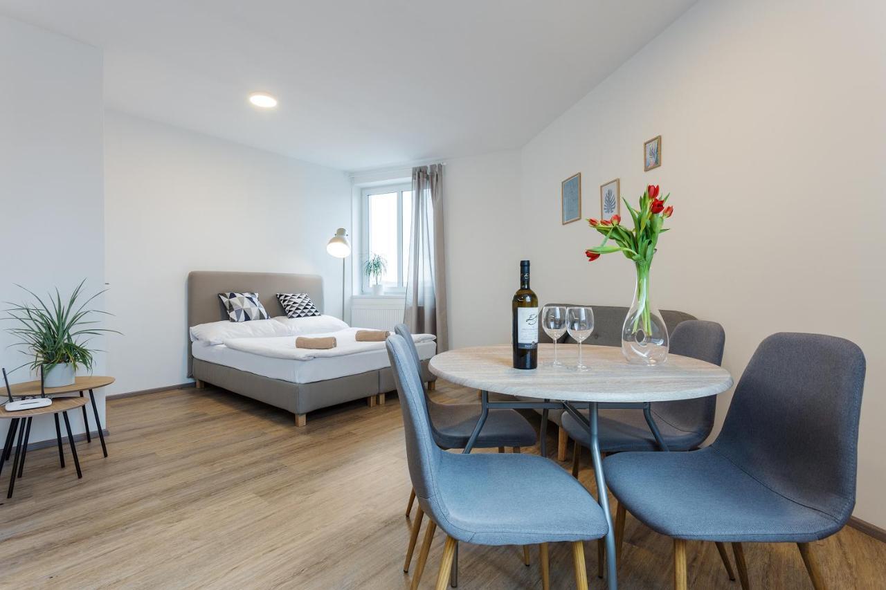 Harfa Apartments Прага Экстерьер фото