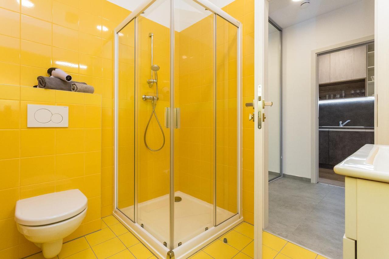 Harfa Apartments Прага Экстерьер фото