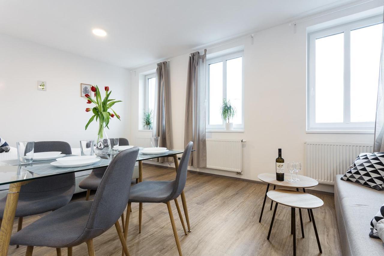 Harfa Apartments Прага Экстерьер фото